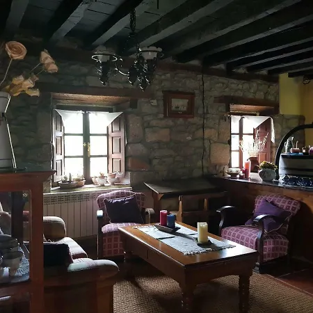 Molino De Luna Bed & Breakfast